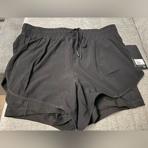 90 Degrees by Reflex Women’s 2 in 1 Black Shorts NWT